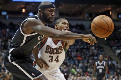 Μιλγουόκι Μπακς: Παραμένει βασικός ο Αντετοκούμπο