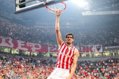 Ευρωλίγκα: MVP ο Μαριάνοβιτς
