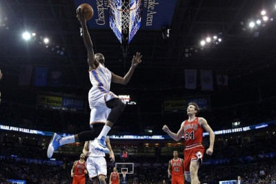 «Καυτοί» Θάντερ