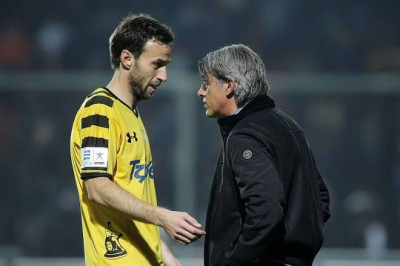 Άρης: «Μέσα» Πουλίδο, Αγγελούδης