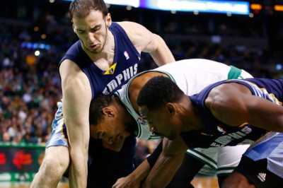 Νιου Γιορκ Νικς: Ψηλώνουν λόγω Κουφού