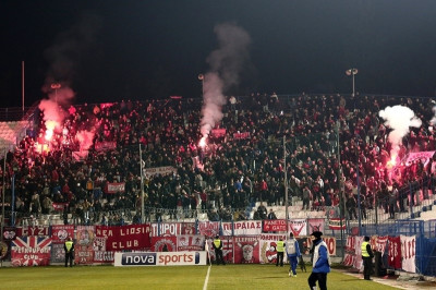 Super League: Σε απολογία Ολυμπιακός και πέντε ΠΑΕ