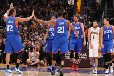 Φιλαδέλφεια 76ερς: Πέρασαν από Λος Άντζελες (video)