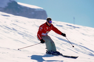 «Στα τρία έσπασε το κράνος του Σουμάχερ»