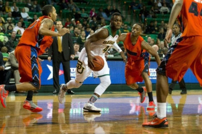 NCAA: Χαλαρά το Μπέιλορ (video)