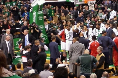 Νιου Ορλίνς Πέλικανς: Τρομακτικός τραυματισμός του Άντερσον στη Βοστόνη (videos)