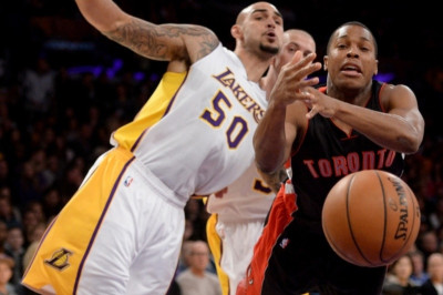Λος Άντζελες Λέικερς: Ενδιαφέρον και για Λόουρι