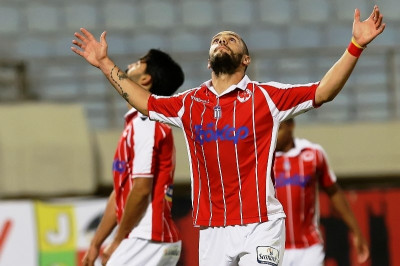 Πλατανιάς: Επέμβαση στους κοιλιακούς ο Ζουμπουλάκης