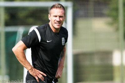 Ο Χακόμπο αποχαιρέτισε τον... Λόρενς