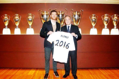 Ρεάλ Μαδρίτης: Ανανέωσε επίσημα ο Τσάμπι Αλόνσο