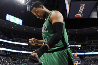 Μπόστον Σέλτικς: Θα την… πληρώσει ο Σάλιντζερ