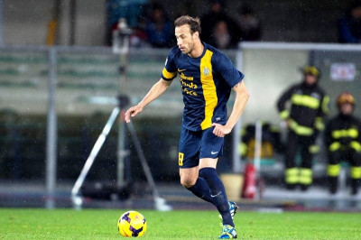 AEK:Βλέπει Κολοβέτσιο, θέλει Μόρα