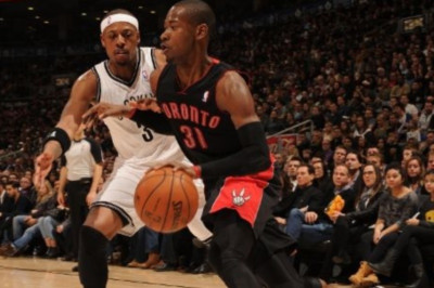 Τορόντο Ράπτορς: Φρέναραν τους Νετς (video)