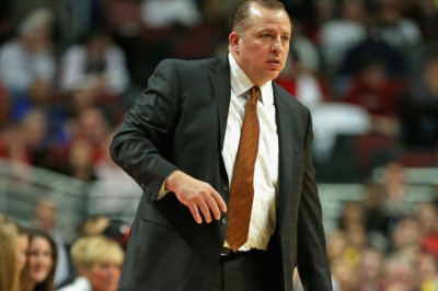 Σικάγο Μπουλς: Φημολογίες για επαφή Θίμποντο με Νικς