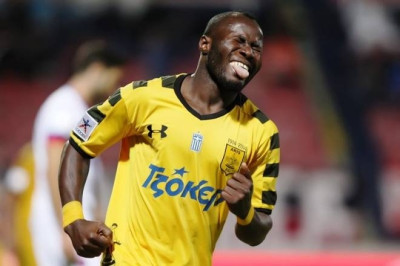 Λεβαδειακός: Διαψεύδει για Ουντότζι