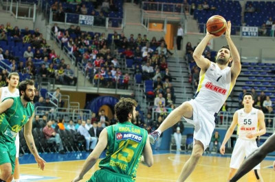 Φενέρμπαχτσε Ούλκερ: Ξέσπασε... στον Ταπούτο ο Ομπράντοβιτς (photos+videos)