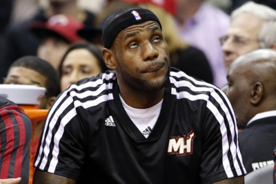 Τρίτη συνεχόμενη ήττα για Χιτ