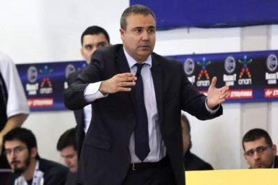 Φλεβαράκης: «Δεν θέλουμε να κλαιγόμαστε»