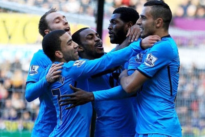 «Καθάρισε» ο Αντεμπαγιόρ για Τότεναμ, 3-1 τη Σουόνσι (video)