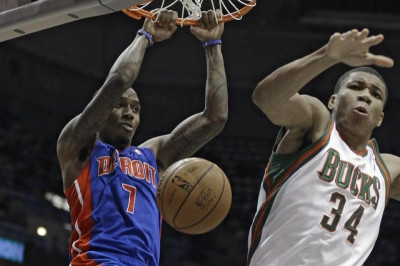 Μιλγουόκι Μπακς: «Φτωχός» Αντετοκούμπο, «πλούσιος» Μπάτλερ (video)