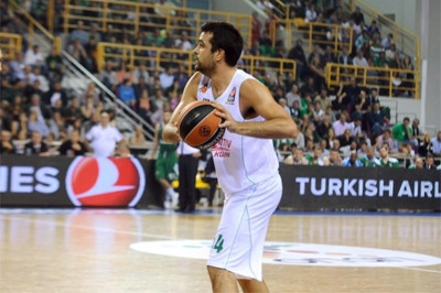 Ευρωλίγκα: MVP ο Σιμόν