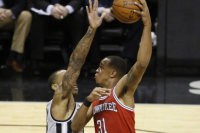 Γιούτα Τζαζ: Πήραν Τόμας από Σπερς