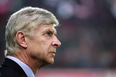 Άρσεναλ: Ανανεώνει ο Βενγκέρ