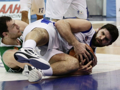 Πανελευσινιακός: Το ρεκόρ του Παπαμακάριου (photos)