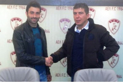 ΑΕΛ: Στα «βυσσινί» ο  Καρακατσάνης