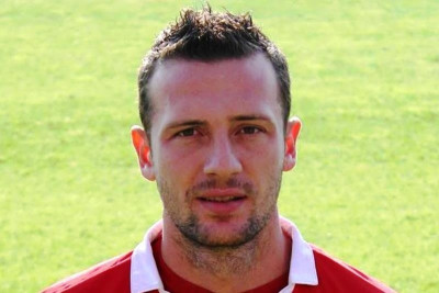 Διγενής Λακκώματος: Βροντερή μεταγραφή με Ορφανό