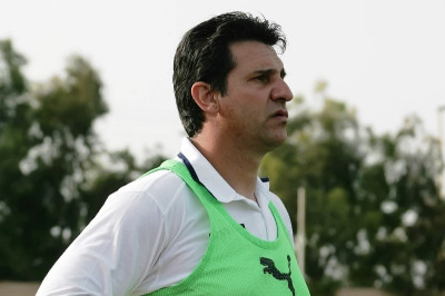 Προοδευτική: Παραιτήθηκε ο Καλαμάκης!