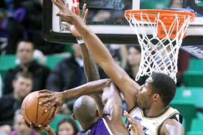 Γιούτα Τζαζ: Λεηλασία με Κινγκς (video)