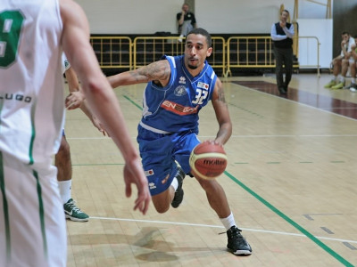 Ίκαρος: «Κοιτάζει» Γουντ