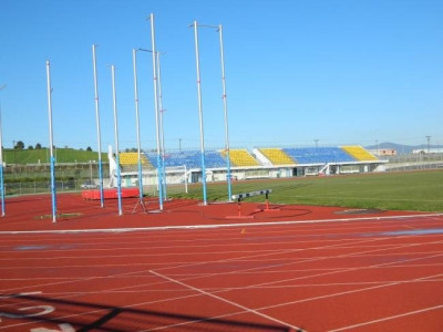 Νέες γυμνές φωτογραφίες αθλήτριας του στίβου στην... κουζίνα της (photos)