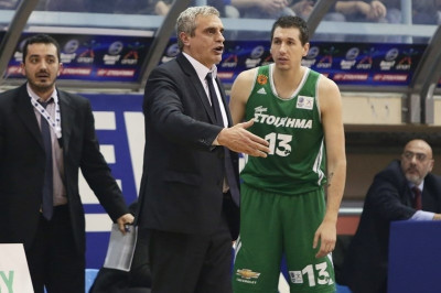 Πεδουλάκης: «Έχει αδυναμίες η Μπαρτσελόνα» (photos)