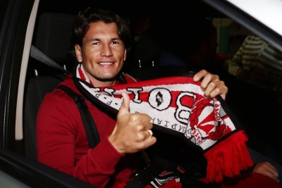 Ολυμπιακός: Θέλει ο... Βαλντέζ να κρυφτεί και η χαρά δεν τον αφήνει... (photos+video)