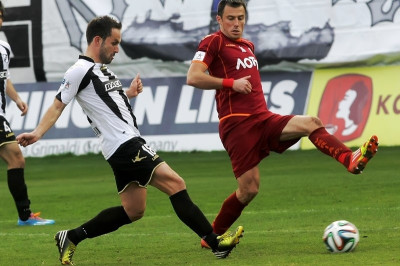 ΟΦΗ: Στο χειρουργείο ο Λαμπρόπουλος