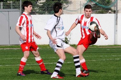 Δόξα Πετρούσας: «Δένει» την άμυνα με Τουνγκελίδη