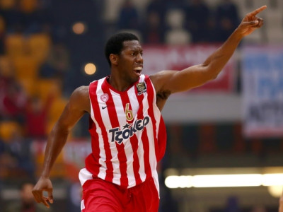 Ντάνστον: «Δεν καρφώνω σαν τον Μουν»