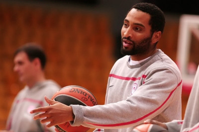 Ολυμπιακός: Καθυστερεί ο Λο