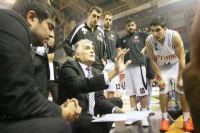 Μαρκόπουλος: «Βρήκαμε λύσεις μέσω της άμυνας»