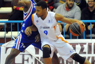 Σμιθ: «Δεν θα παραδοθούμε κόντρα στον Ολυμπιακό»