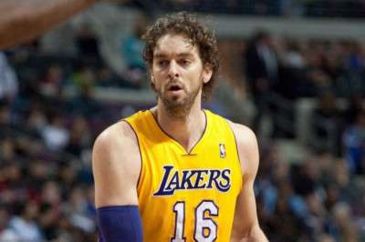 Λος Άντζελες Λέικερς: Δύο εβδομάδες έξω ο Γκασόλ