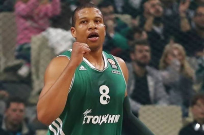 Μπατίστ: «Δεν ψάχνω τα ρεκόρ, η ομάδα μετράει»