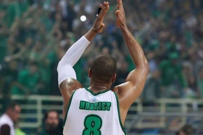 Παναθηναϊκός: «Rock you like Mike» (photos+videos)