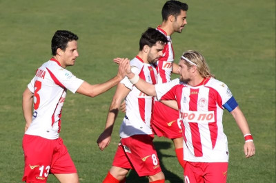 Όρθια στον Βόλο η Παναχαϊκή