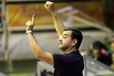 Ικαρος Χαλκίδας: Ανακοινώθηκαν Γιαπλές και Ρόμπερσον