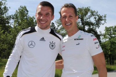 Μίκαελ Σουμάχερ: Το συγκινητικό μήνυμα του Ποντόλσκι στα παπούτσια του (photo)