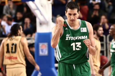 Του αρέσει να κοιτάει ψηλά!