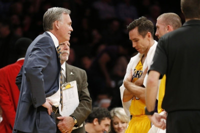 Λος Άντζελες Λέικερς: Στο περιθώριο… πάλι ο Νας